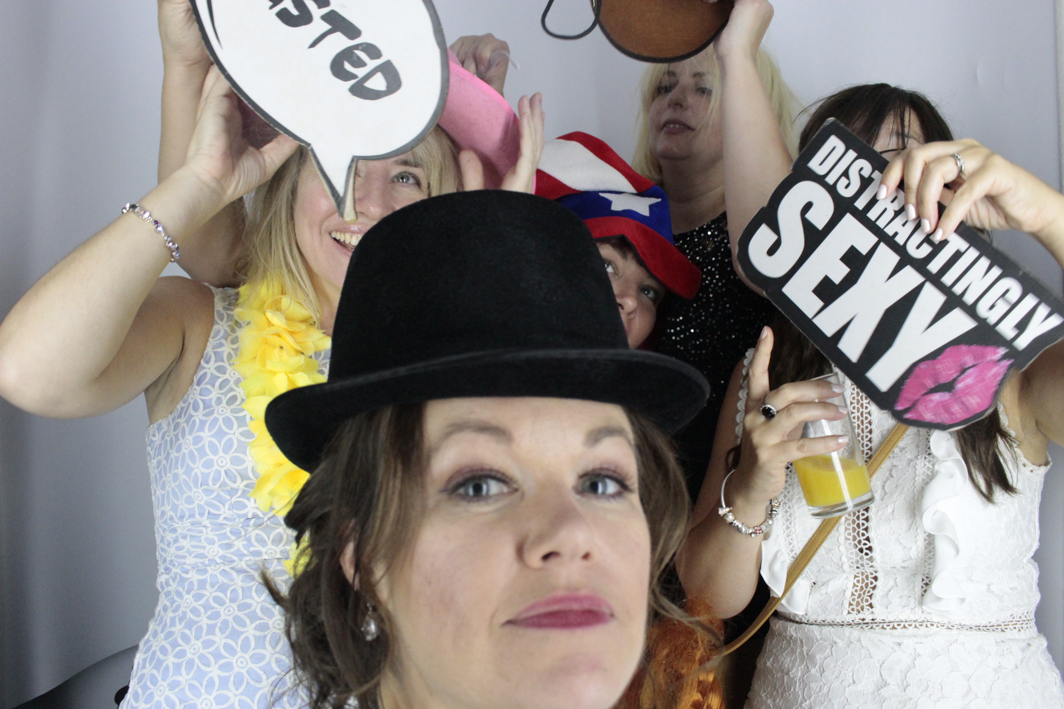 Nadine 40th Birthday  | View more photos from the event at gallery.myphotoboothexperience.co.uk/u/MyPhotoBoothExperienceLtd/Nadine-40th-Birthday